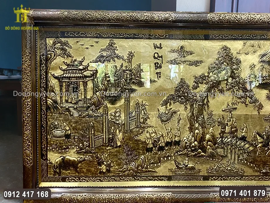 Khung cảnh l&agrave;ng qu&ecirc; thanh b&igrave;nh được chạm th&uacute;c nổi sắc n&eacute;t